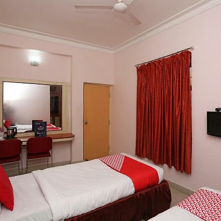 Oyo 1359 Hotel Best Inn Μπουμπάνεσβαρ Εξωτερικό φωτογραφία