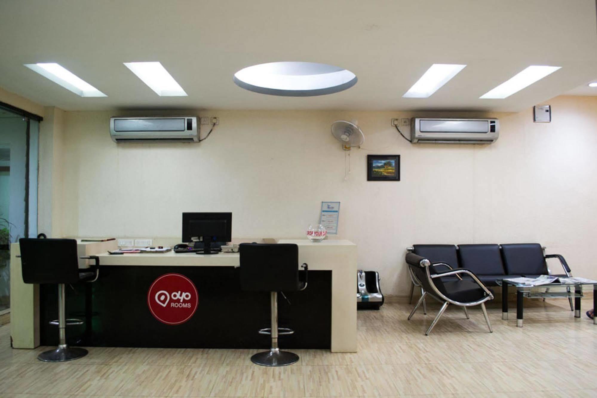 Oyo 1359 Hotel Best Inn Μπουμπάνεσβαρ Εξωτερικό φωτογραφία