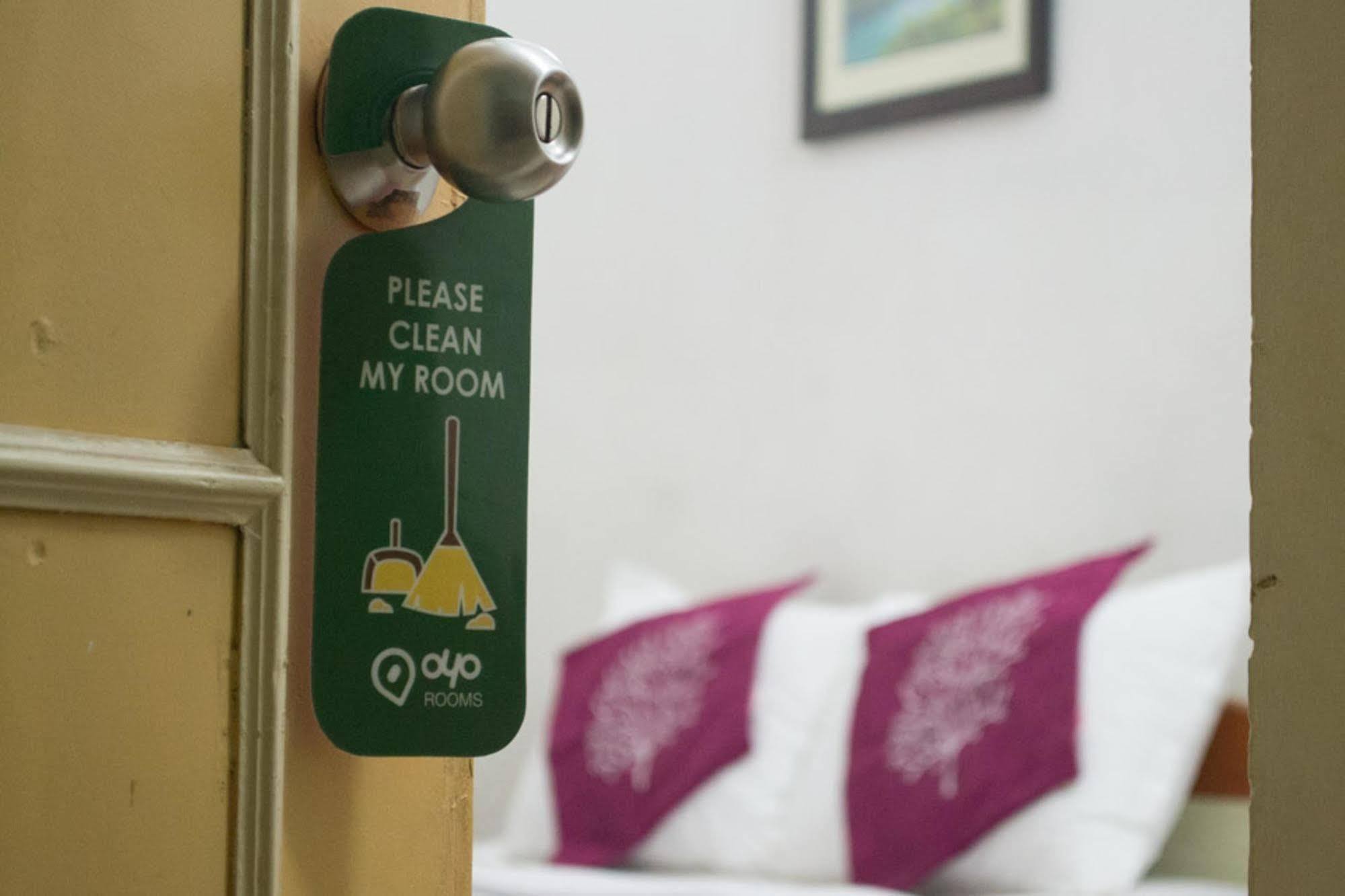 Oyo 1359 Hotel Best Inn Μπουμπάνεσβαρ Εξωτερικό φωτογραφία