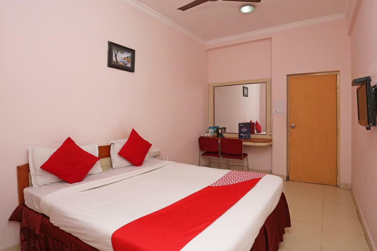 Oyo 1359 Hotel Best Inn Μπουμπάνεσβαρ Εξωτερικό φωτογραφία